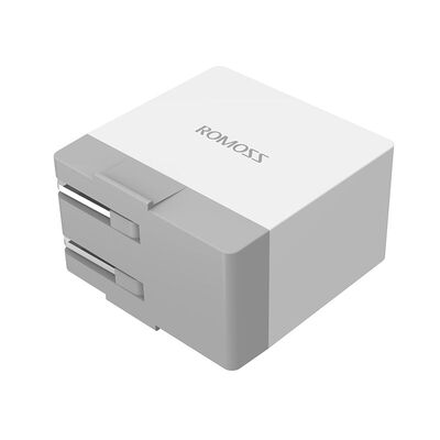 

Luoma Ши (ROMOSS) AC11 комбинированный люкс зарядное устройство + 2.1A быстрая зарядка кабель телефон / планшет + зарядный кабель адаптер, совместимый с Apple, Kit / Эндрюс