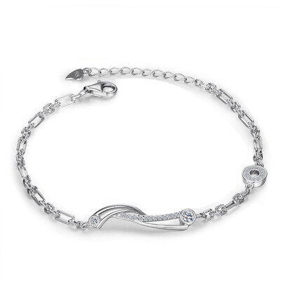 

Maltia Sterling Silver Double Link Charm Bracelet