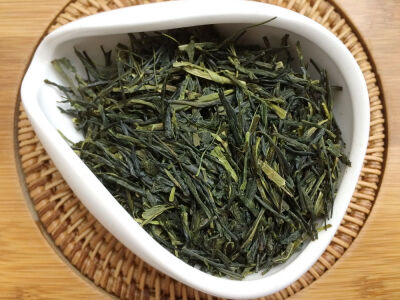 

Premium Gyokuro * Organic Jade Dew Japanese Green Tea