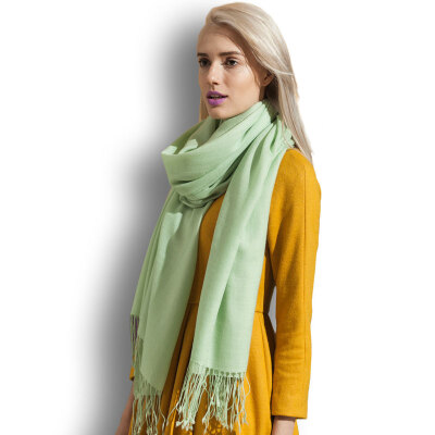 

Jingdong Supermarket Arctic cashmere spring&autumn thin section worsted cashmere silk silk frame long scarf female large size double sunscreen scarf air conditioning shawl fashion wild 1-09053 fruit green