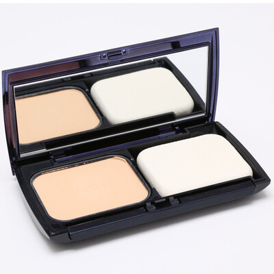 

Lancer (LANSUR) Cyber ​​белый порошок солнцезащитный крем порошок 12g SPF20 04 Ivory (белый сокрытии Oil & держать солнцезащитный крем)