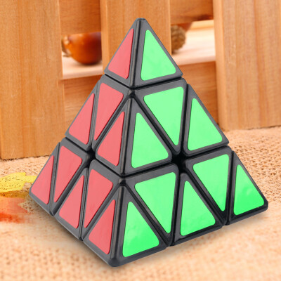 

Moyu Pyraminx Треугольная Пирамида Shaped Скорость Магия озадачен Куб черный / белый