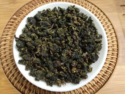 

Lucky Star Daily Oolong Summer Harvest Organic Taiwan Nantou High Mountain Tea