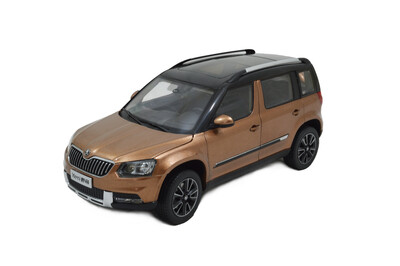 

масштаб 1:18 Skoda Yeti 2013 Diecast модель автомобиля коричневый