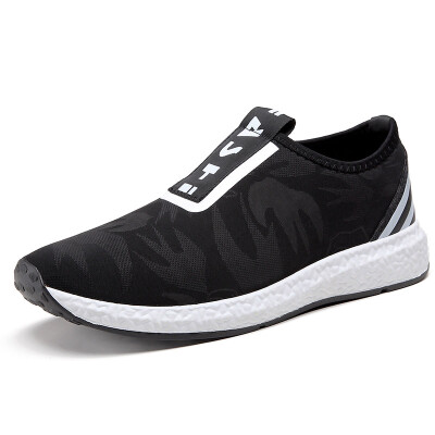 

Yushi Maya casual shoes breathable men's outdoor sports light feet pattern men's shoes 960-black -39