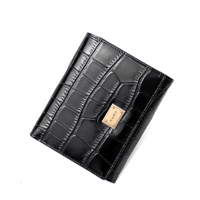 

Nawo (NAWO) Women's wallet cowhide short buckle wallet female Korean version of the wallet European and American multi-card bit change purse female mini N354161 black