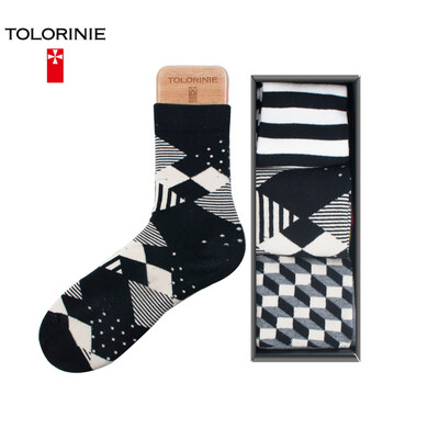

Jingdong Supermarket TOLORINIE business men socks combed cotton color thousands of birds grid business men&39s cotton socks four seasons men socks in the tube socks 3 double K7119M0011