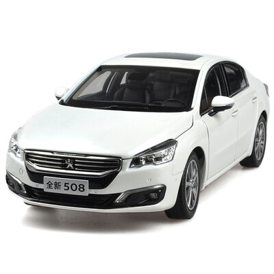 

1:18 масштаб Peugeot 3008 2016 модельный автомобиль белого литья