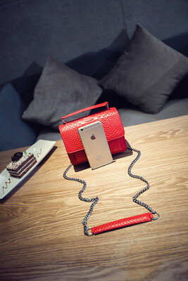 

Jiabaisi shoulder bag Crocodile pattern Pu leather Flexible Handle handbag with detachable Chain Elegant Purse multipurpose bag