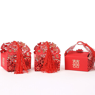 

Dream Bridge B & D wedding candy box carton creative Chinese wind hollow candy box wedding supplies red candy box with red tassels 50 loaded