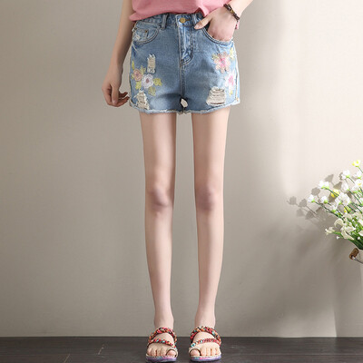 

City Plus CITYPLUS Faculty of Arts Wind embroidery loose large size was thin embroidered hot pants burr hole denim shorts CWDK174155 light blue 27