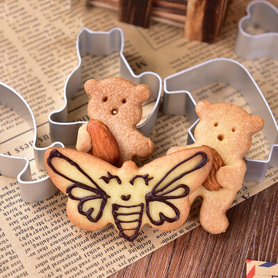 

【Jingdong Supermarket】 Yang Chen Biscuit Mold 10 + Biscuit Box Set Cartoon Biscuit Die DIY Biscuit West Point Mold