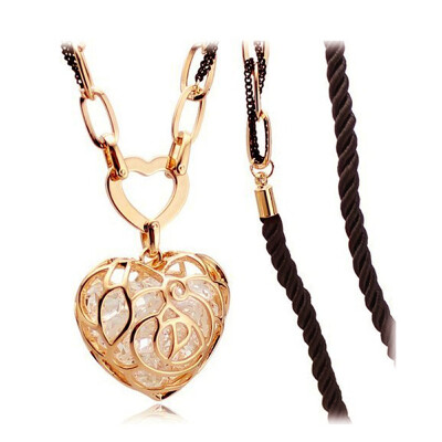 

Yoursfs@ Free shipping Fashion The Legend of Zelda Heart Shaped Hollow Crystal Necklace Pendant Sweater Chain