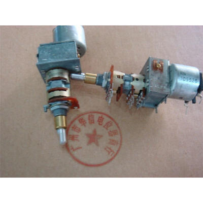 

16-belt motor potentiometer 100K X2 triple ring with the party with the midpoint 100KX1