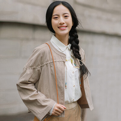 

Yan Man INMAN 2017 Autumn new trumpet sleeve drawstring round collar cardigan short jacket female 1873042058 shallow card of its