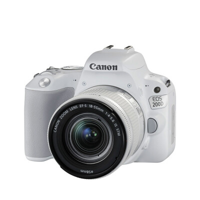 

Canon EOS 200D (EF-S18-55mm f / 4-5.6 IS STM) White