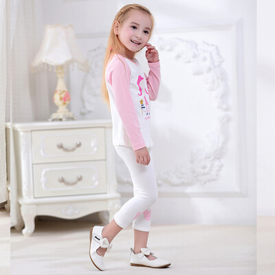 

Ou Mai Beibei girl underwear Mickey elastic seven leggings M0068 white 120 yards