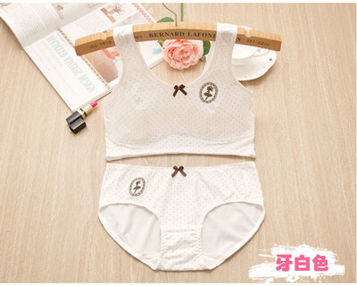 

Cotton development period without trace no steel underwear vest students sweet cartoon printing bra set