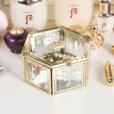 

Jingdong supermarket] HerBeauty her beautiful gift to send his girlfriend golden retro with crown hexagonal glass jewelry box jewelry storage box birthday gift to send the girlfriend SH101