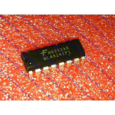 

50PCS ML4824IPI ML4824CP