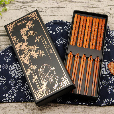 

Jingdong Supermarket Bamboo wood Japanese chopsticks 5 double gift boxed tip hand-cut turtle wooden chopsticks gift chopsticks
