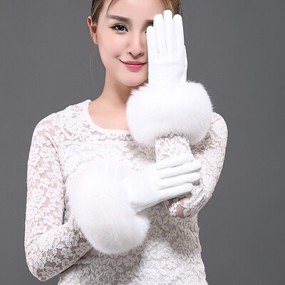 

Ladies leather, fox hair, sheepskin gloves, white