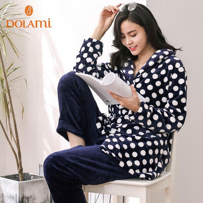 

Dora beauty DOLAMI pajamas women 2017 autumn new long-sleeved lapel polka-dot womens home service suit DL652033 sapphire