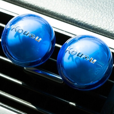 

Xiang Wang Kouou car perfume car perfume air conditioning outlet perfume seat car accessories pendant decoration in addition to odor fresh air aromatherapy ball marine green