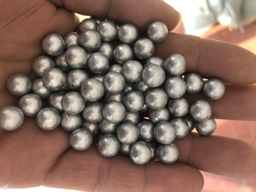精弹弓钢珠钢球8毫米标准精密电镀锌亮面775885910净重1斤精密800