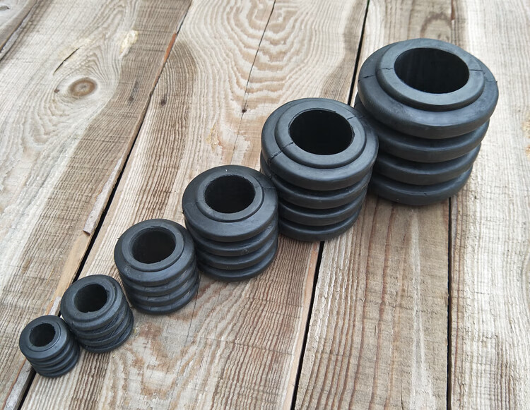 缓冲垫圈聚氨酯牛筋弹性套四连体套 丁腈橡胶 连体套>18*35*35【图片