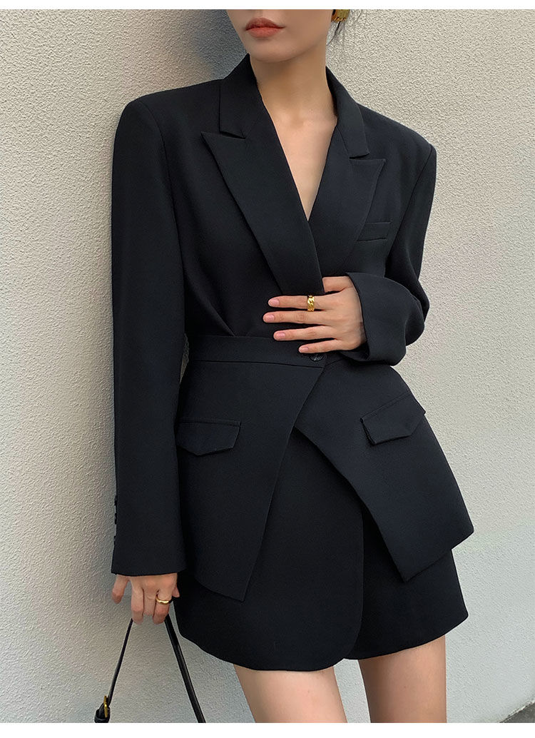 设计感黑色西装外套女春秋2022年新款收腰两穿气质西服黑色西装腰封