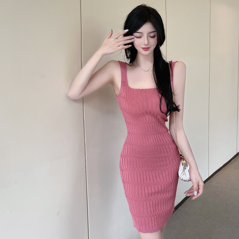 宥芷夜总店装百搭u领紧身吊带裙设计感辣妹性感低胸露背无锡针织