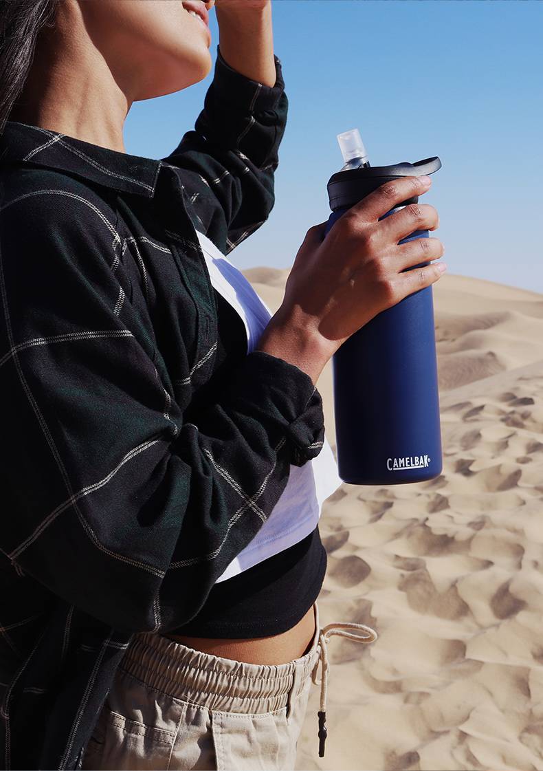 驼峰水杯男士 驼峰运动保温杯男士 大容量水杯女户外保温壶健身水壶