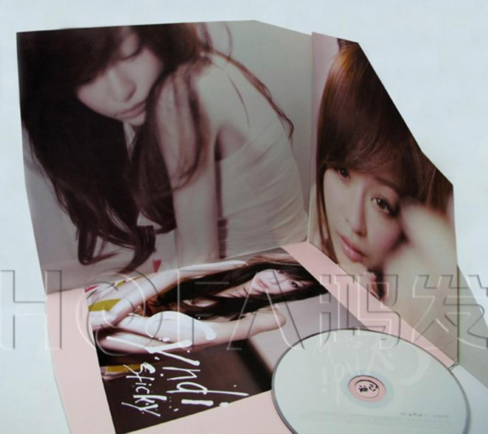 王心凌专辑光盘光碟黏黏2011年专辑cd唱片写真歌词本