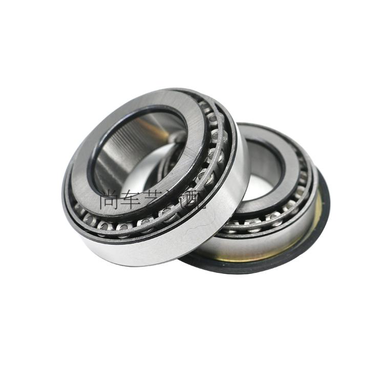 适用于gw250dl250gsx250r前后轮轴承牙盘轴承油封skf方向柱锥形轴承