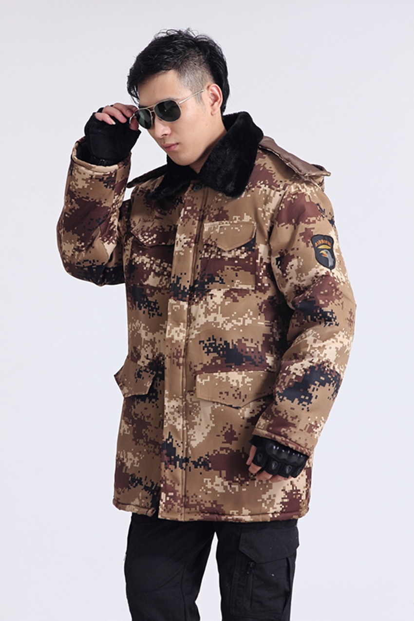 迷彩棉袄老年加厚棉衣冬季中年男士大码中长款脱卸帽工装棉服 荒漠中