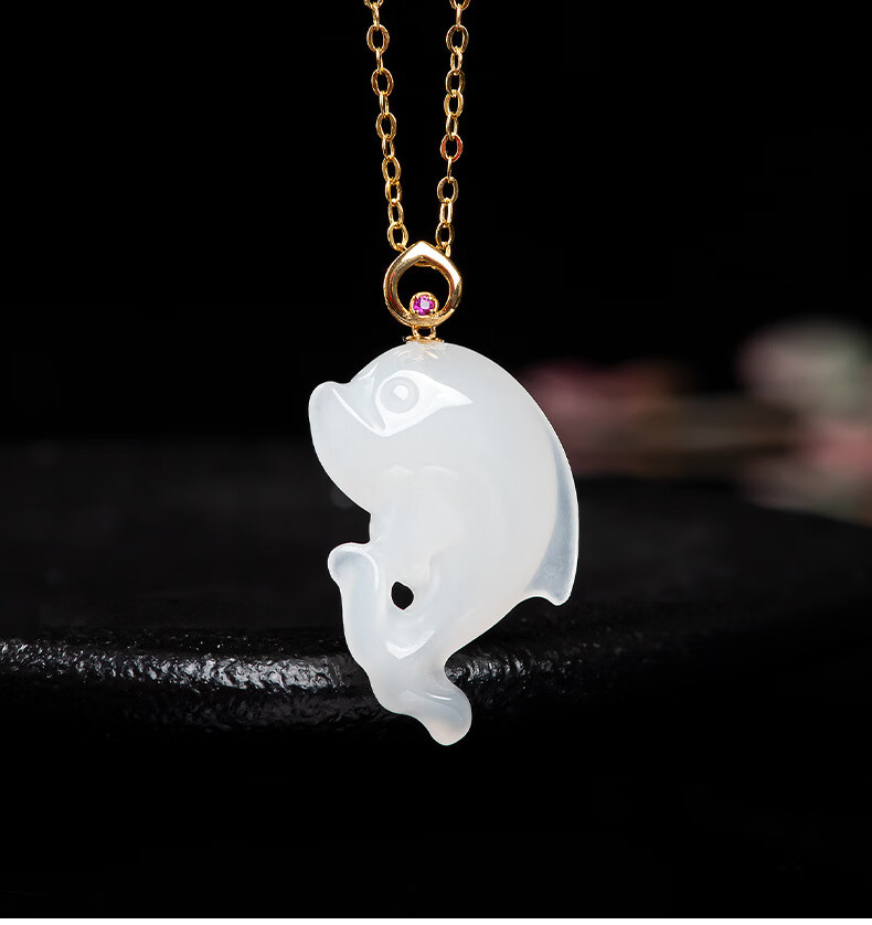 timeswind羊脂白海豚吊坠天然老料和田玉s925项链挂坠女款羊脂白海豚