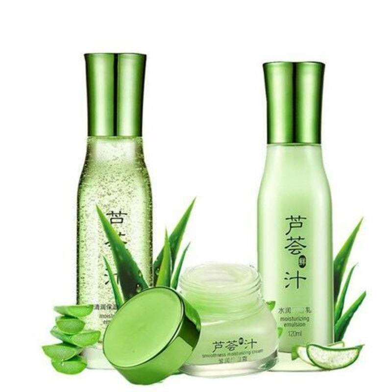新品芦荟植物草本护肤品套装收缩毛孔化妆品学生少女补水保湿控油孕妇