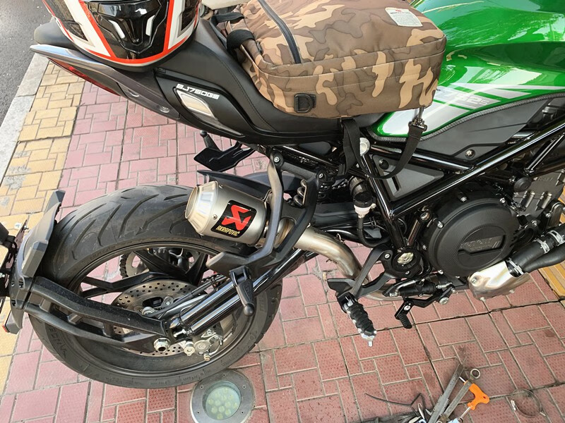 摩托车改装sc排气管适用于黄龙302502c752s752天蝎排气ar排气天蝎碳纤