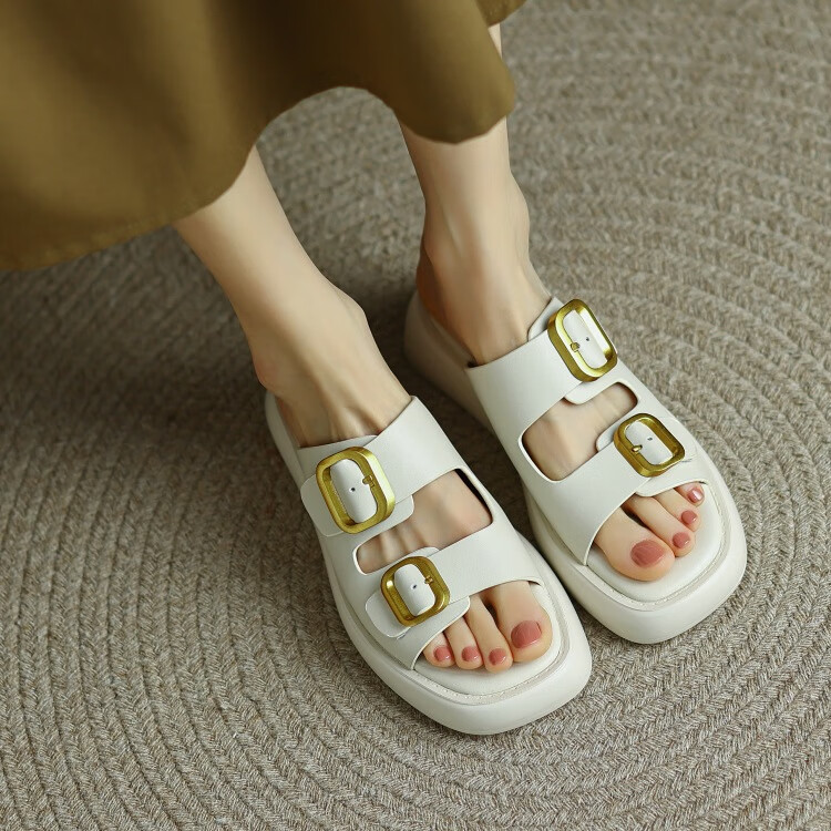 2022夏季英伦风厚底拖鞋欧美圆头皮带扣懒人半拖鞋休闲露趾凉拖女杏色