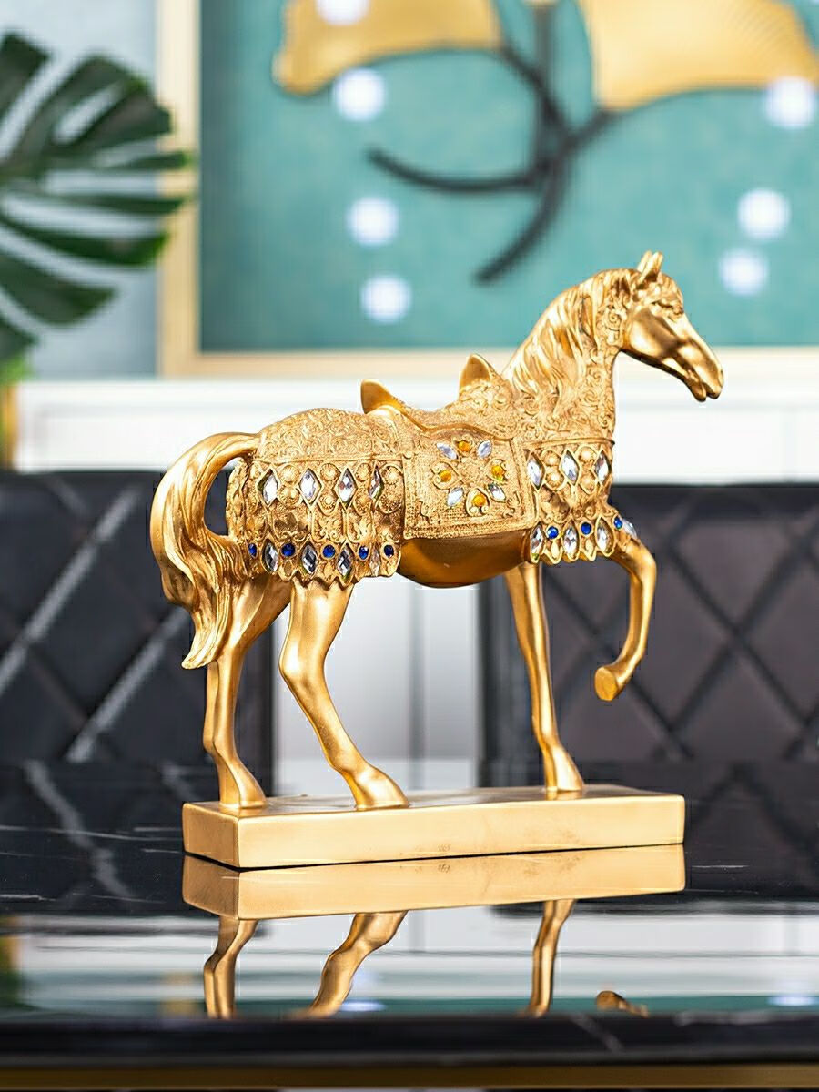 房间装饰物品酒柜摆件客厅大气礼品办公室马创意生日礼物金银色
