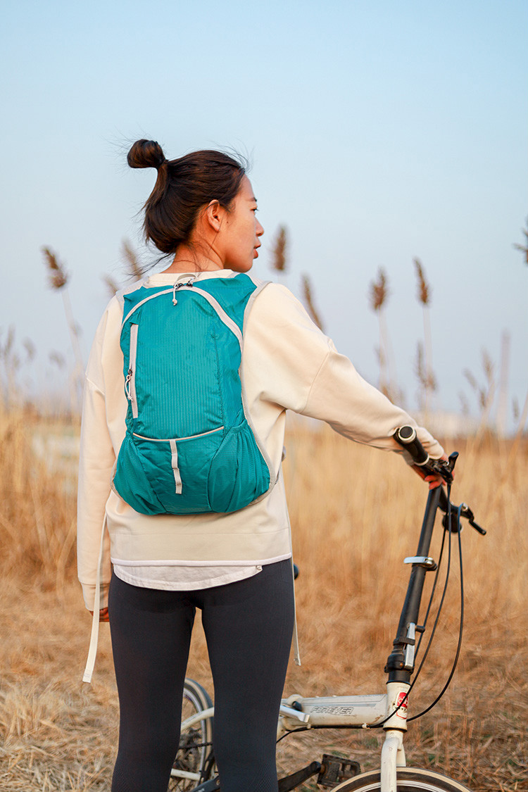 骑行包户外运动小背包马拉松越野跑步包水袋包超轻量双肩包登山包蓝绿