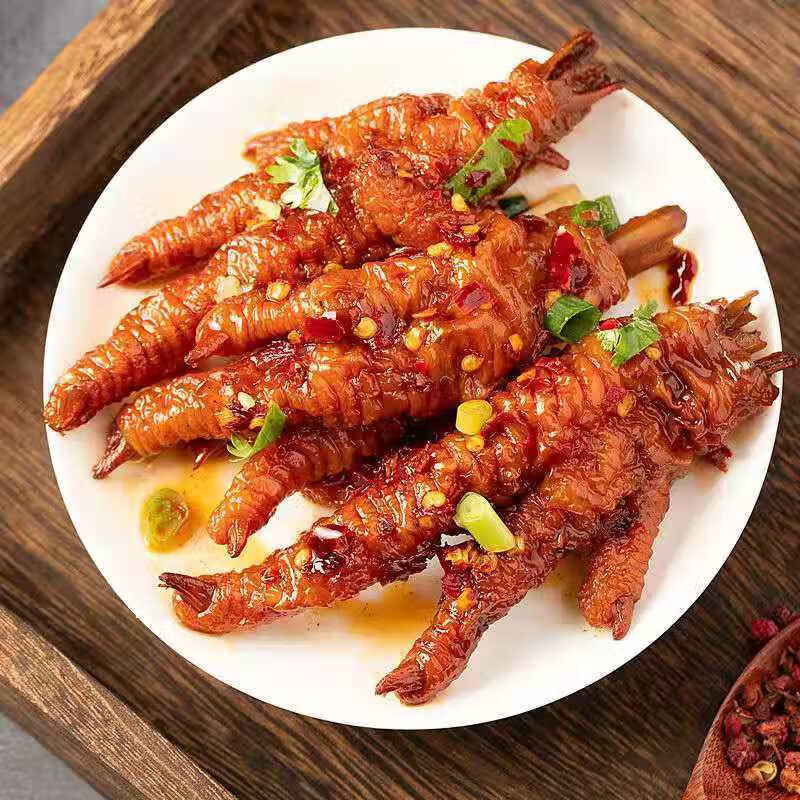 鸡爪子虎皮凤爪香辣熟食网红卤味零食小吃独立包装休闲即食批发30包