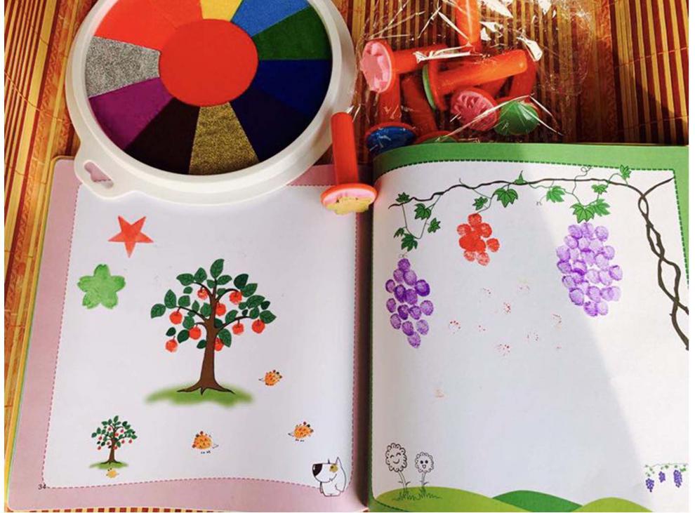 抖音同款儿童手指画彩色印泥幼儿园手掌画可水洗绘画涂鸦拓印签到颜料