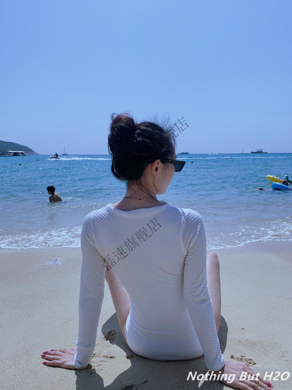 白色游泳衣女连体学生保守韩国ins长袖防晒冲浪服遮肉显瘦泡温泉泳装