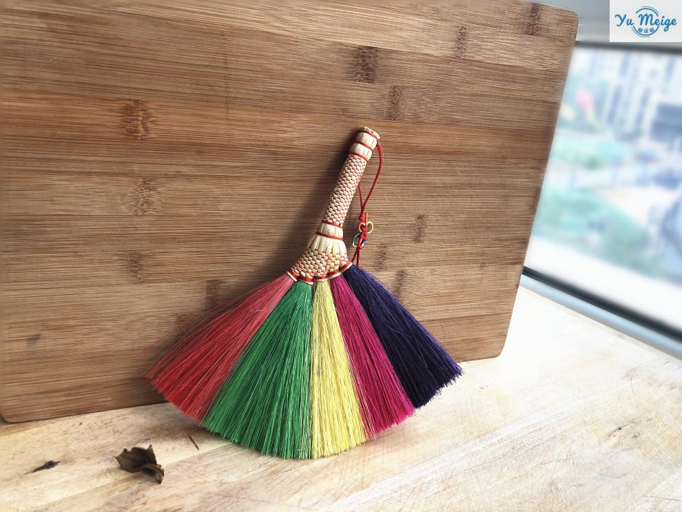 新款端午节小扫把五彩小扫把春节本命年笤帚挂件扫钥匙扣装饰结婚