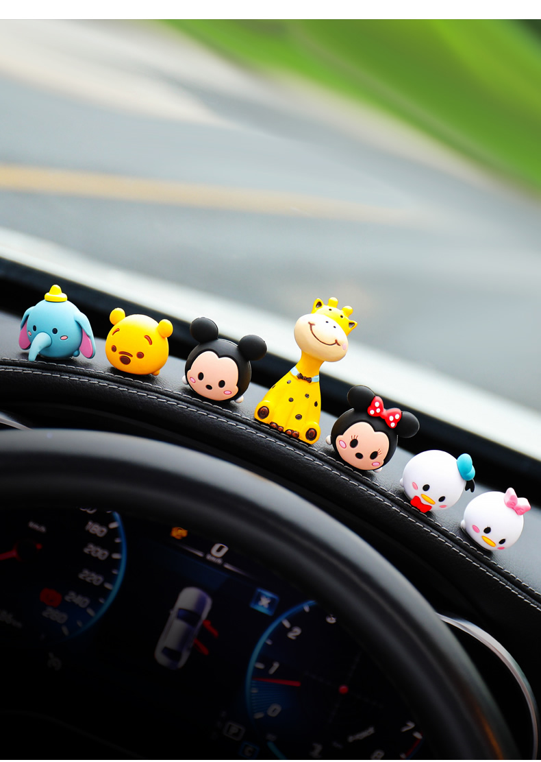 小车装饰品车内汽饰品摆件装饰用品车载中控台网红摆件女神款可爱公仔
