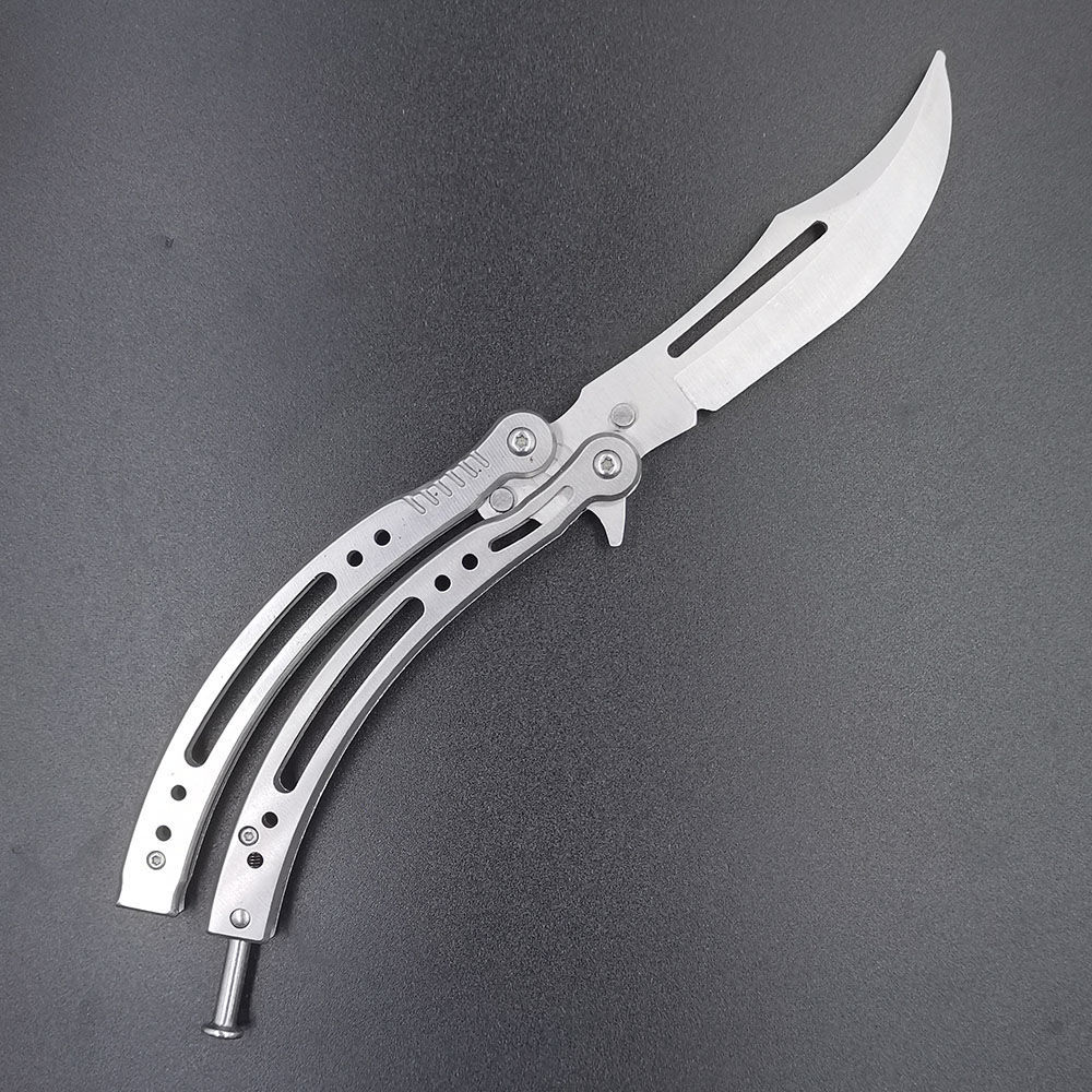 tyui推荐蝴蝶甩手刀不手csgo学生帅气未练习折叠高颜值银色无孔赠小