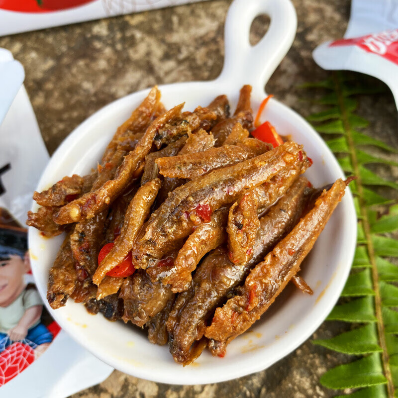 咚咚海魚仔雲南特產小包魚乾湖南毛毛魚麻辣魚香辣多口味即食小吃.