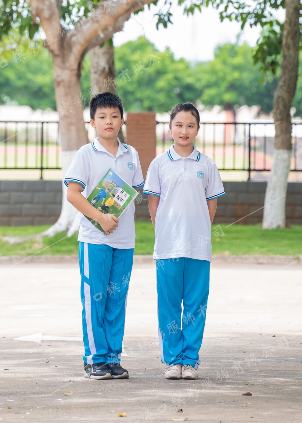 海南中学小学部校服女生西裤120cm